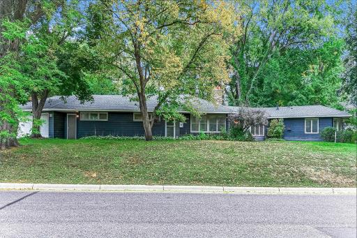 401 Turnpike Road, Golden Valley, MN 55416