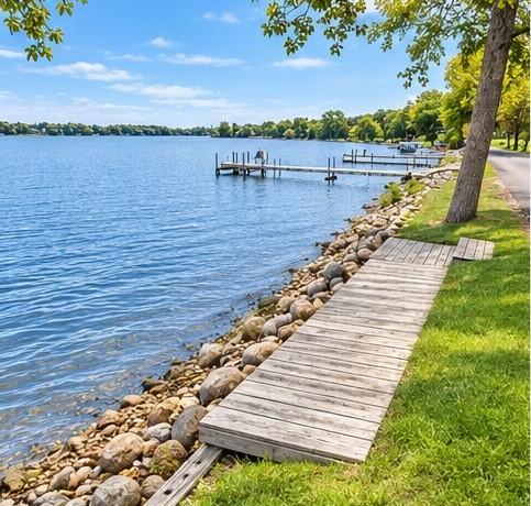 80' Lake Frontage
