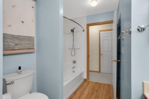 216 Emerson Avenue E, West Saint Paul, MN 55118