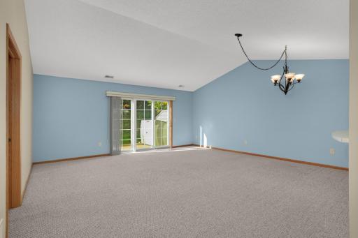 216 Emerson Avenue E, West Saint Paul, MN 55118