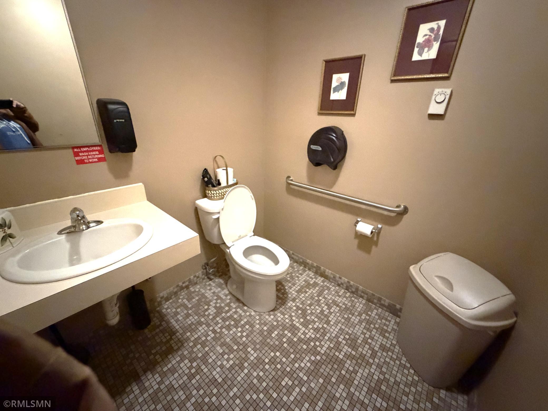 25.jpeg