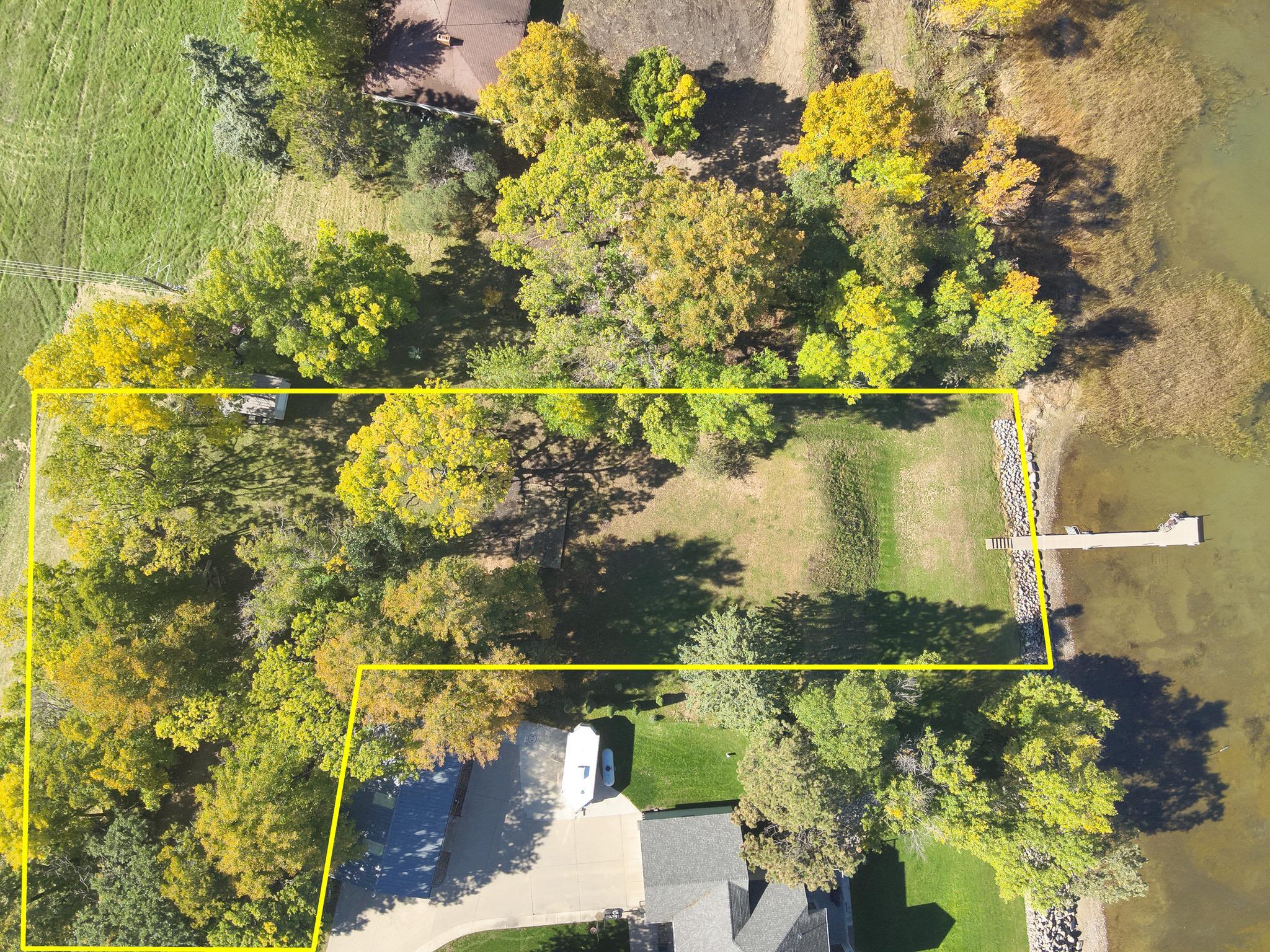 Lot Line Approximate - 21286 Westwood Dr.jpeg