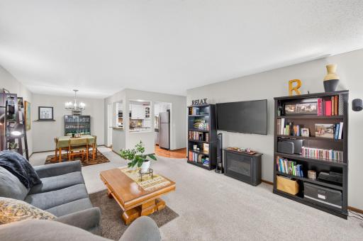 11160 Anderson Lakes Parkway, 214, Eden Prairie, MN 55344
