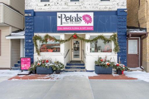 121 S Broadway, Pelican Rapids, MN 56572