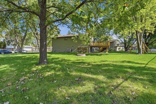 1980 Timber Wolf Trail N, Eagan, MN 55122