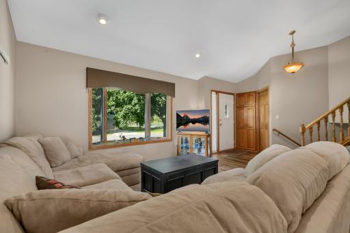 424 7th Avenue N, Sartell, MN 56377
