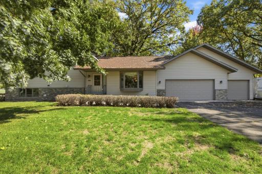 424 7th Avenue N, Sartell, MN 56377