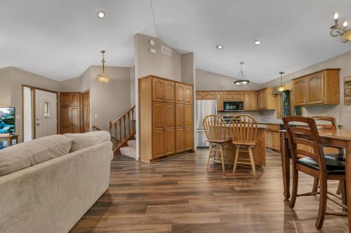 424 7th Avenue N, Sartell, MN 56377