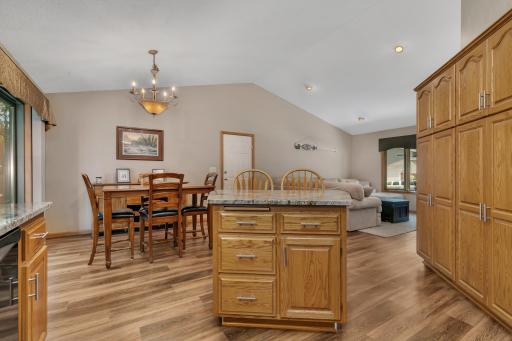 424 7th Avenue N, Sartell, MN 56377