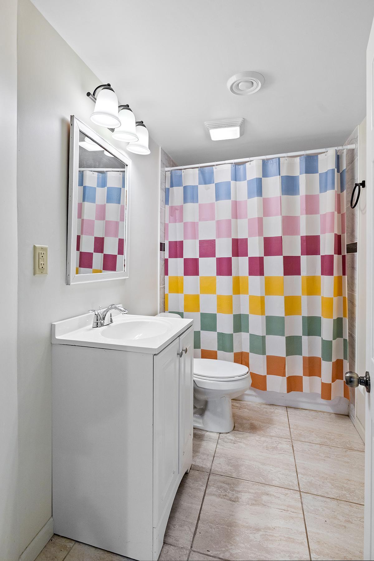 Lower Level Full Bathroom