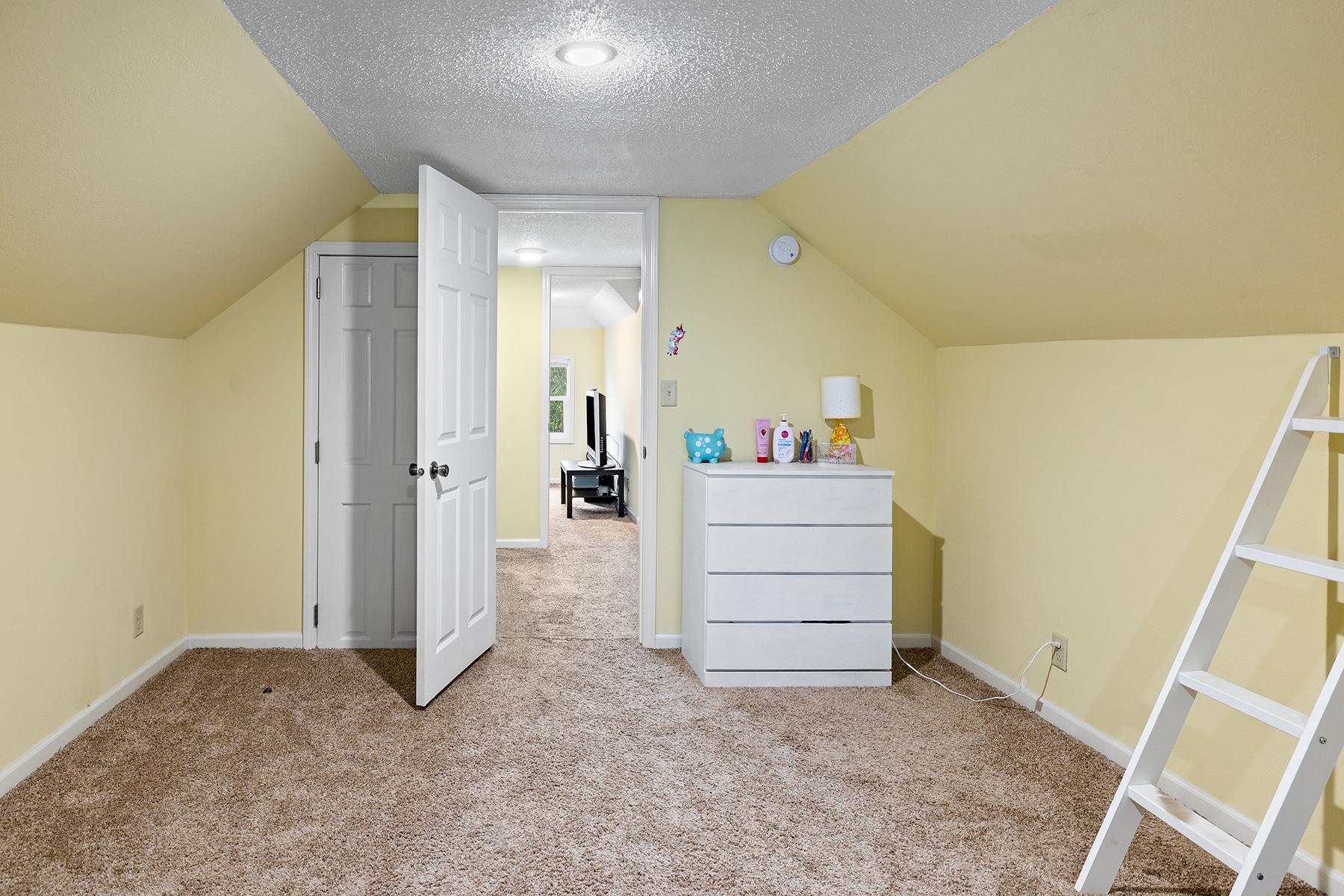Front Bedroom