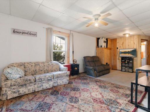 320 8th Street SE, B, Staples, MN 56479