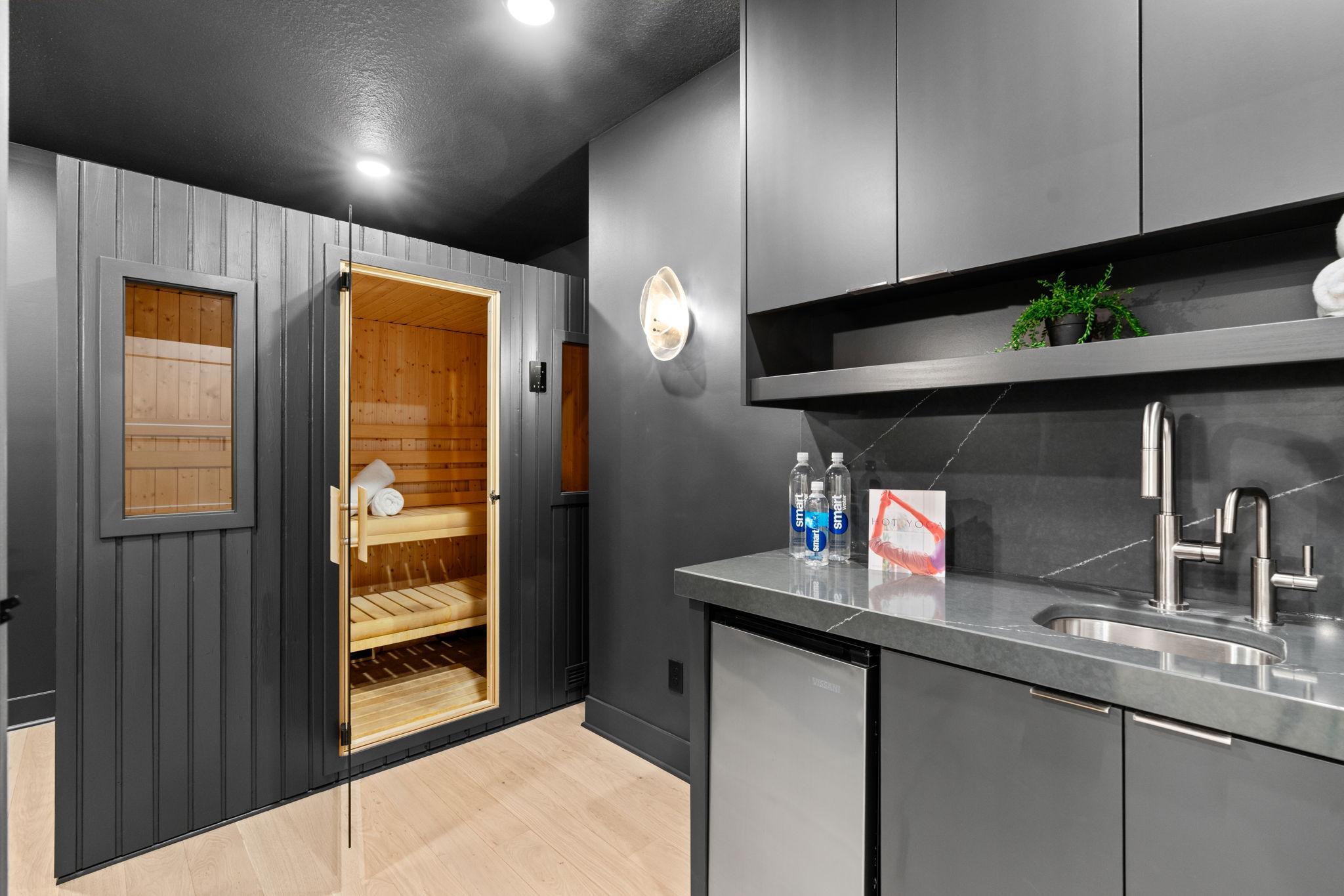 Workout/Sauna Room with Reverse Osmosis Water System