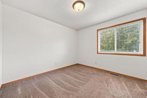 15515 Foghorn Lane, Apple Valley, MN 55124