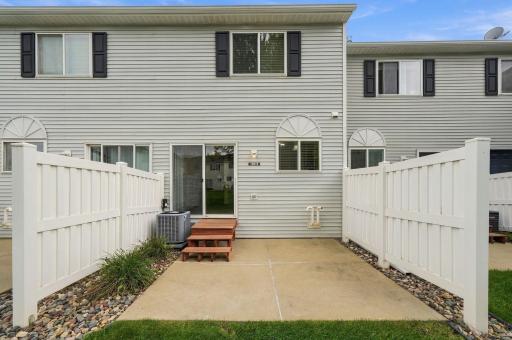 15515 Foghorn Lane, Apple Valley, MN 55124