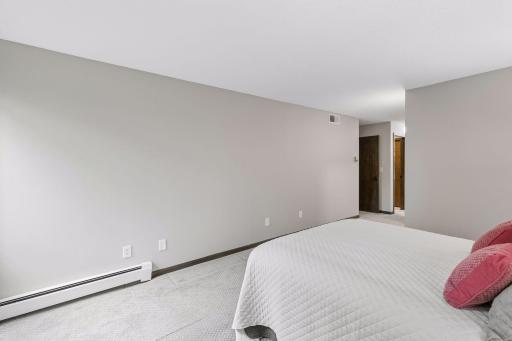 6115 Lincoln Drive, 353, Minneapolis, MN 55436
