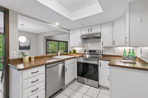 6115 Lincoln Drive, 353, Minneapolis, MN 55436