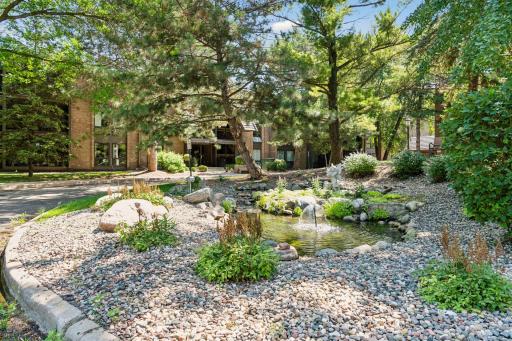 6115 Lincoln Drive, 353, Minneapolis, MN 55436