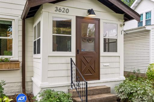3620 Rhode Island Avenue S, Saint Louis Park, MN 55426
