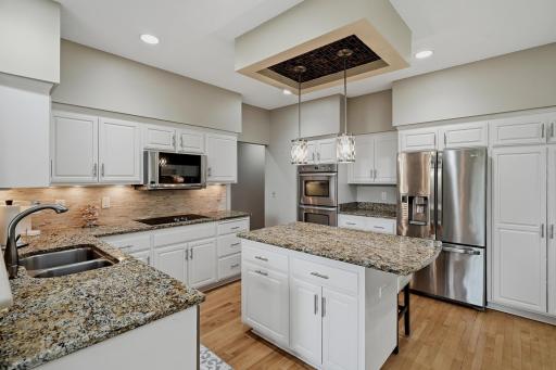 17700 Layton Path, Lakeville, MN 55044
