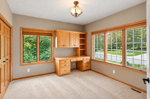 17700 Layton Path, Lakeville, MN 55044