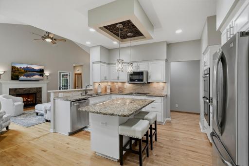 17700 Layton Path, Lakeville, MN 55044
