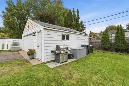 3239 Stinson Boulevard, Saint Anthony, MN 55418