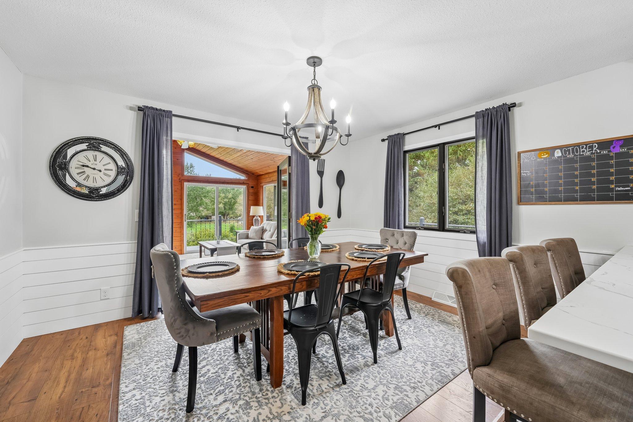 Dining room to sunroom