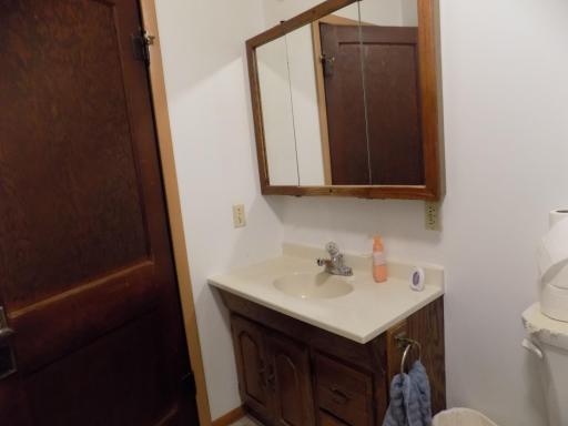 113 Center Street, Jackson, MN 56143