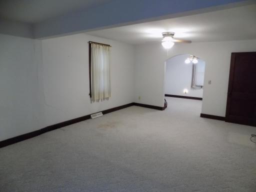 113 Center Street, Jackson, MN 56143