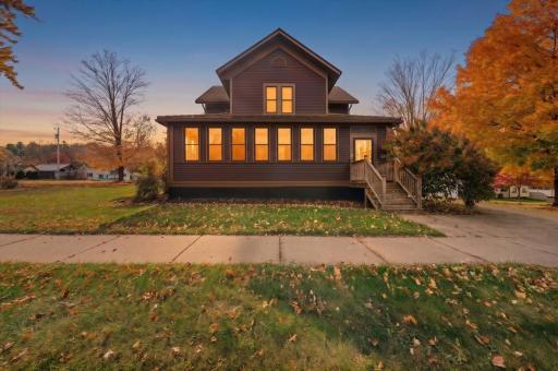 203 Pine Street, Glenwood City, WI 54013