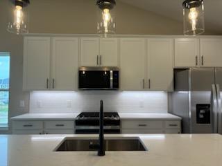 8852 63rd Street S, Cottage Grove, MN 55016