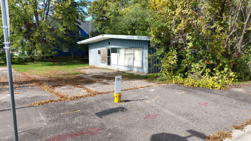 223 5th Street S, Sauk Rapids, MN 56379