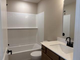 8827 63rd Street S, Cottage Grove, MN 55016