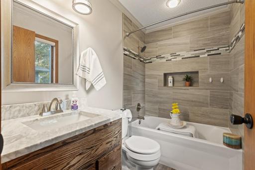1100 Jefferson Avenue, Marshall, MN 56258
