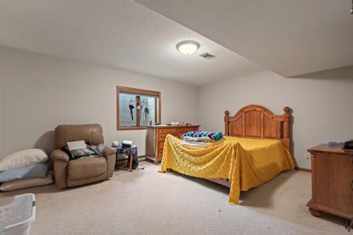 1100 Jefferson Avenue, Marshall, MN 56258