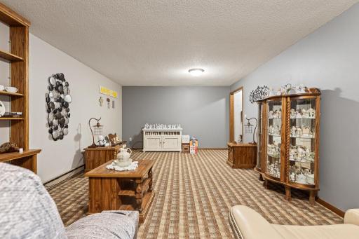 1100 Jefferson Avenue, Marshall, MN 56258
