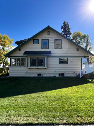 721 Main Avenue N, Thief River Falls, MN 56701