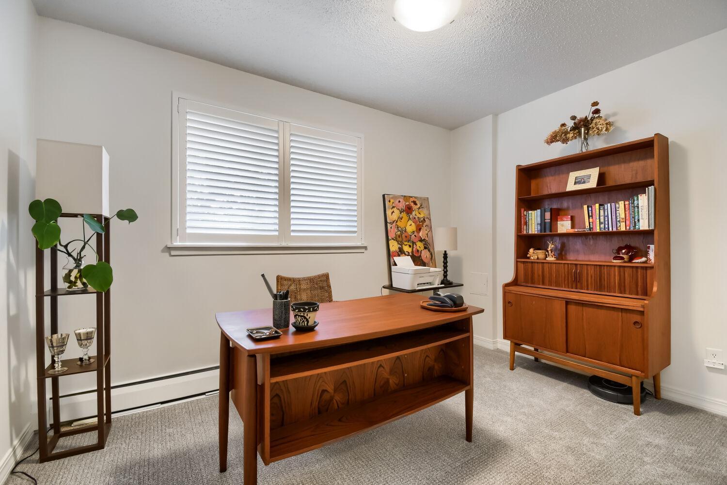 2727 w 43rd st 412 - Web Quality - 005 - 05 Office.jpg