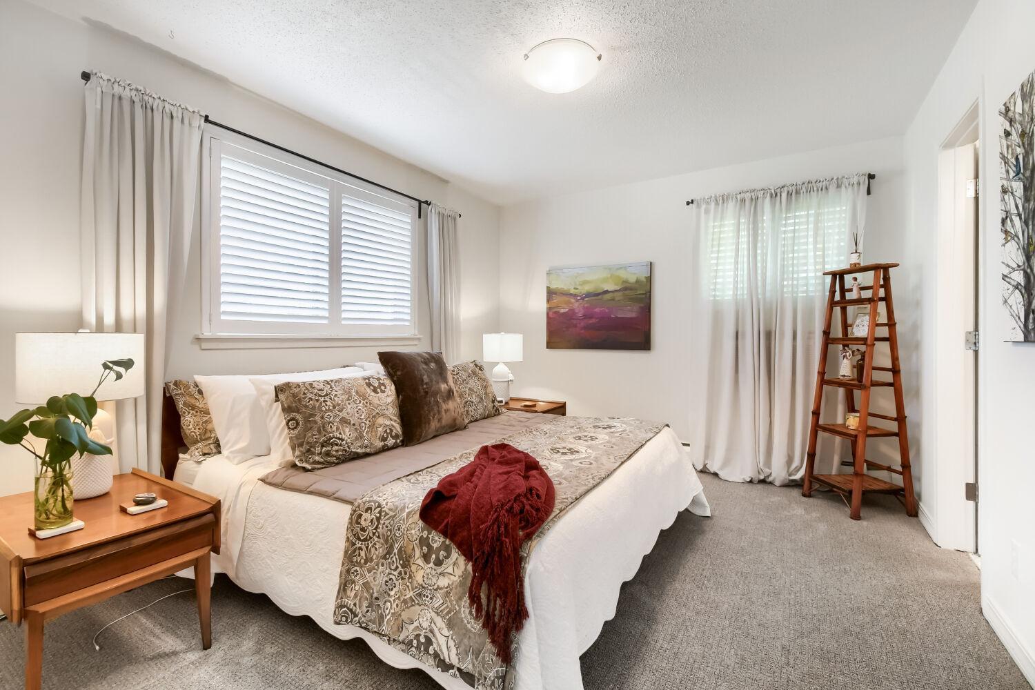 2727 w 43rd st 412 - Web Quality - 011 - 11 Primary Bedroom.jpg