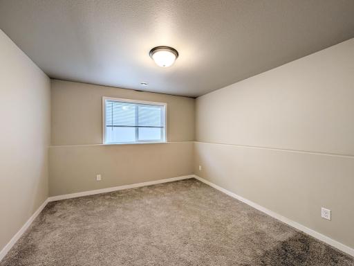 2553 FULTON Loop S, Fargo, ND 58104