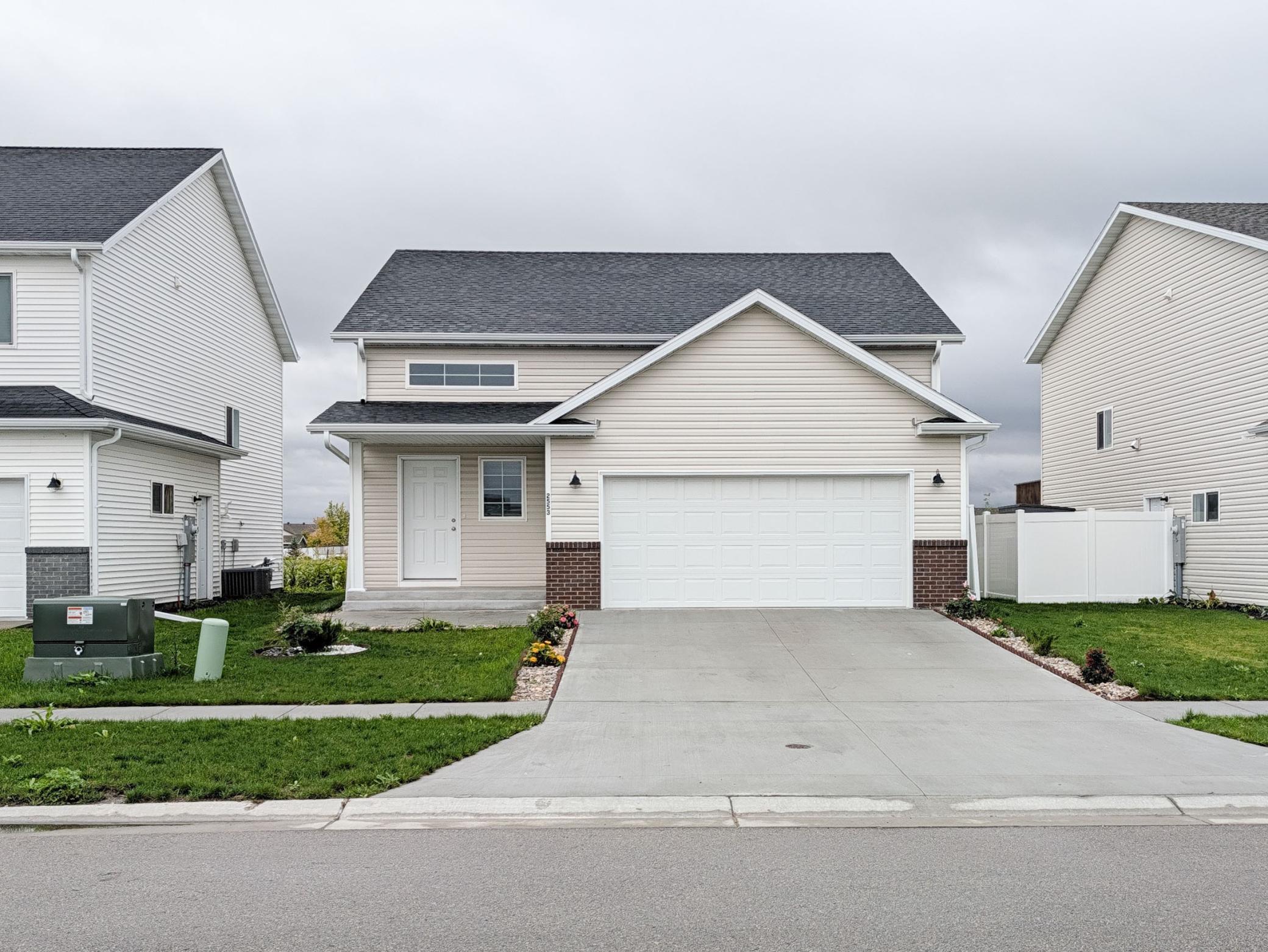 Property photo for 2553 FULTON Loop S, Fargo, ND 58104