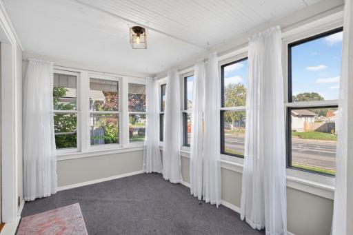 3943 Thomas Avenue N, Minneapolis, MN 55412