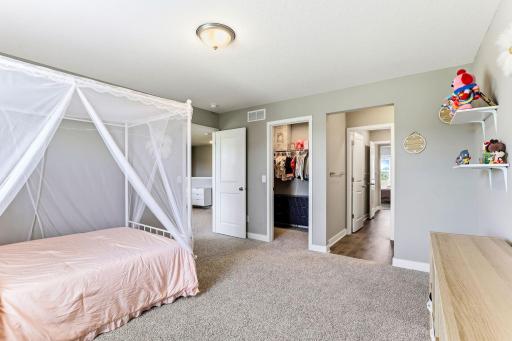 16206 Europa Avenue N, Hugo, MN 55038