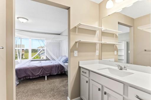 16206 Europa Avenue N, Hugo, MN 55038