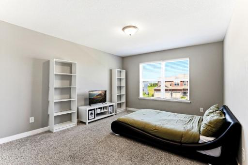 16206 Europa Avenue N, Hugo, MN 55038