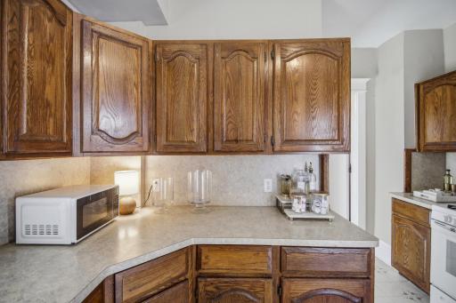 808 6th Avenue NE, Austin, MN 55912