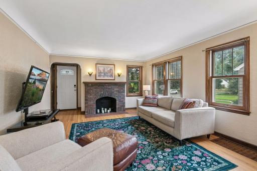 5912 10th Avenue S, Minneapolis, MN 55417