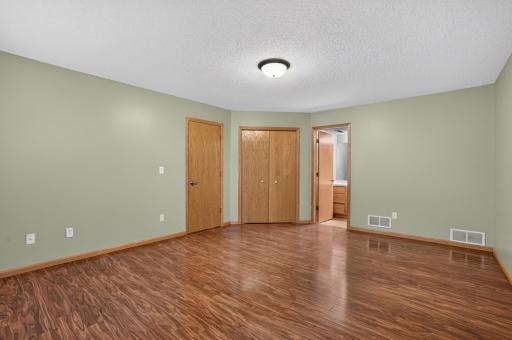 8379 143rd Street W, Apple Valley, MN 55124