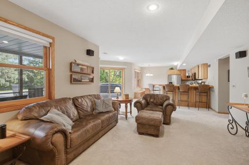 1533 Wexford Court, Eagan, MN 55122